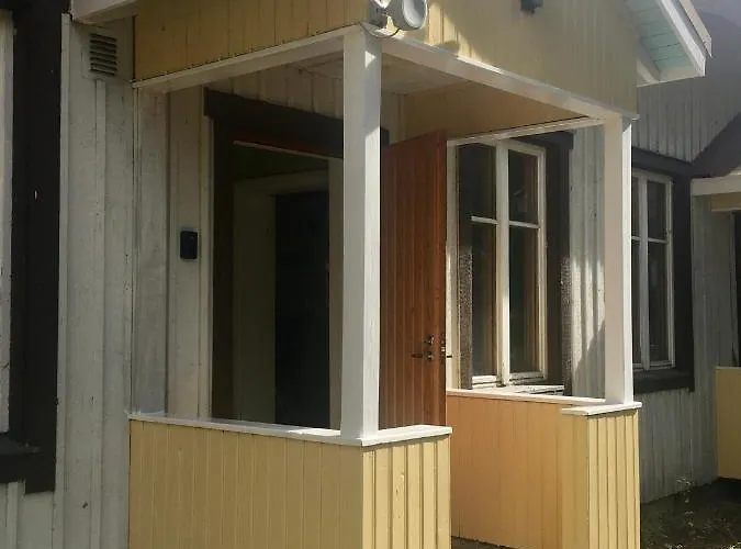 Facklan Ostello Mossala